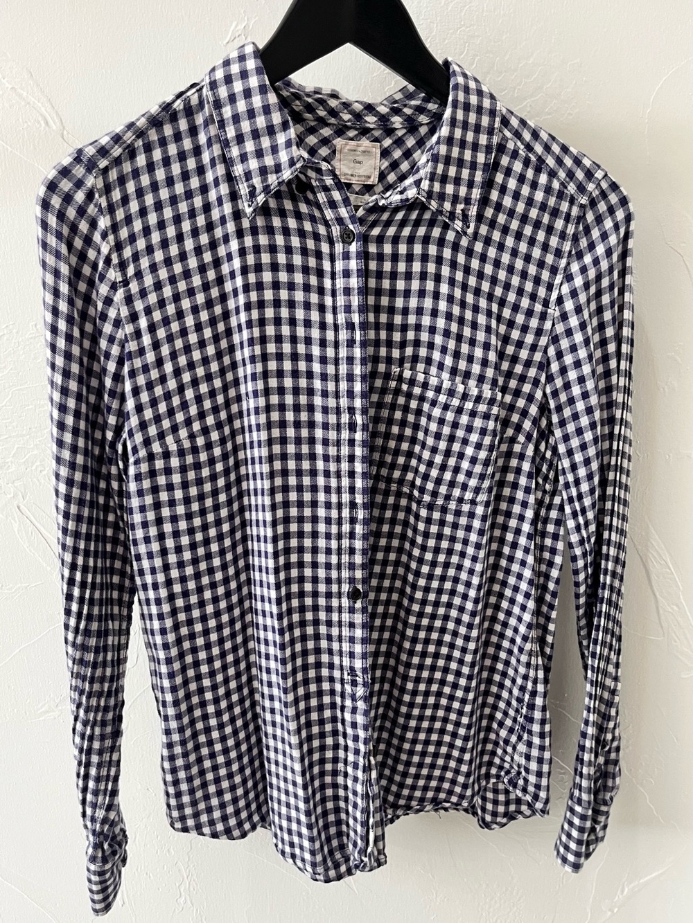 Women’s Navy & White Gingham Button-Up Shirt
